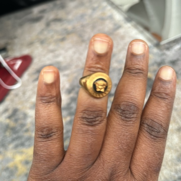 Versace Medusa ring - Picture 2 of 7